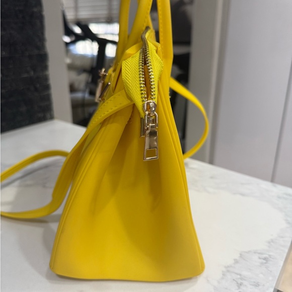Yellow Designer Handbag - Picture 4 of 9